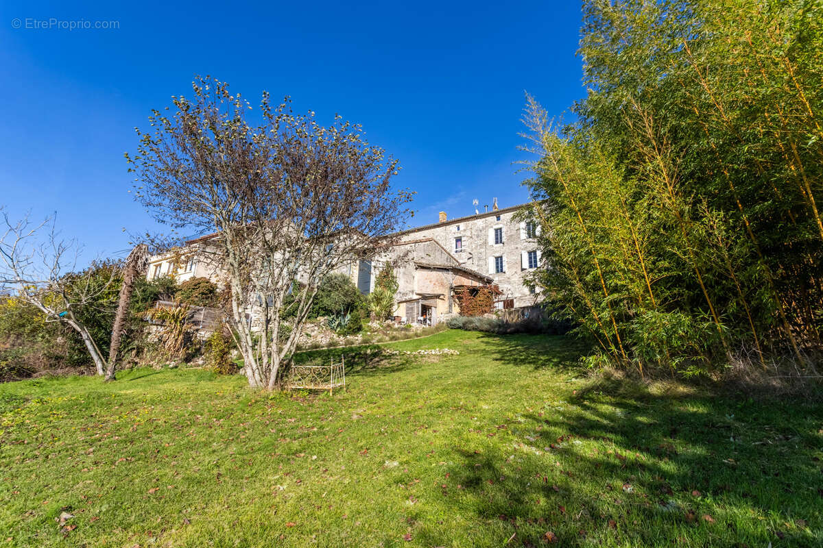 Maison de village avec jardin - photo 9