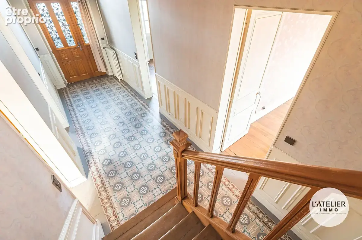 Belle demeure de 188 m2 à Guignicourt - photo 2
