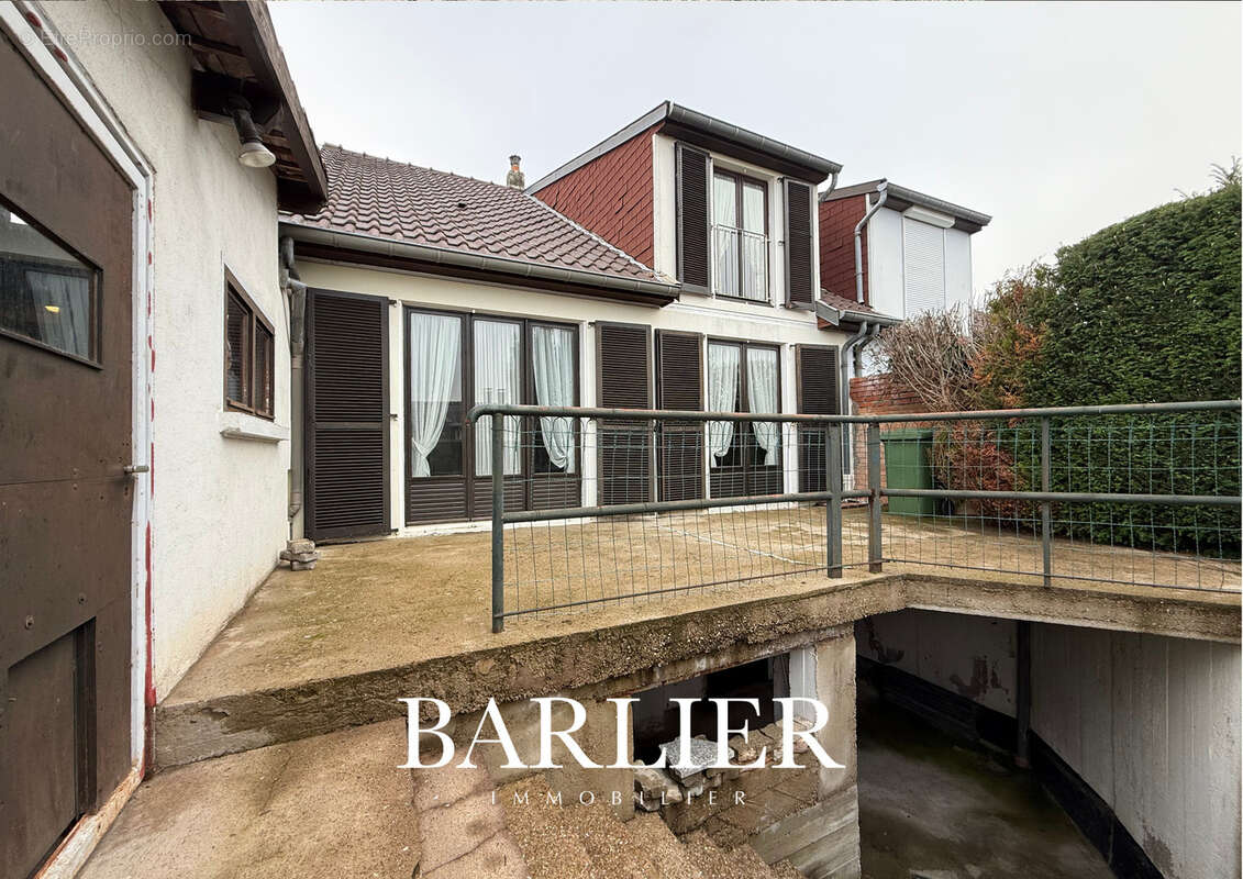 Maison à GRIESHEIM-SUR-SOUFFEL