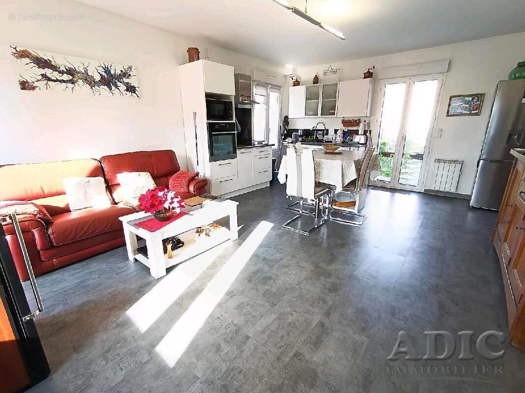 Appartement à OTHIS
