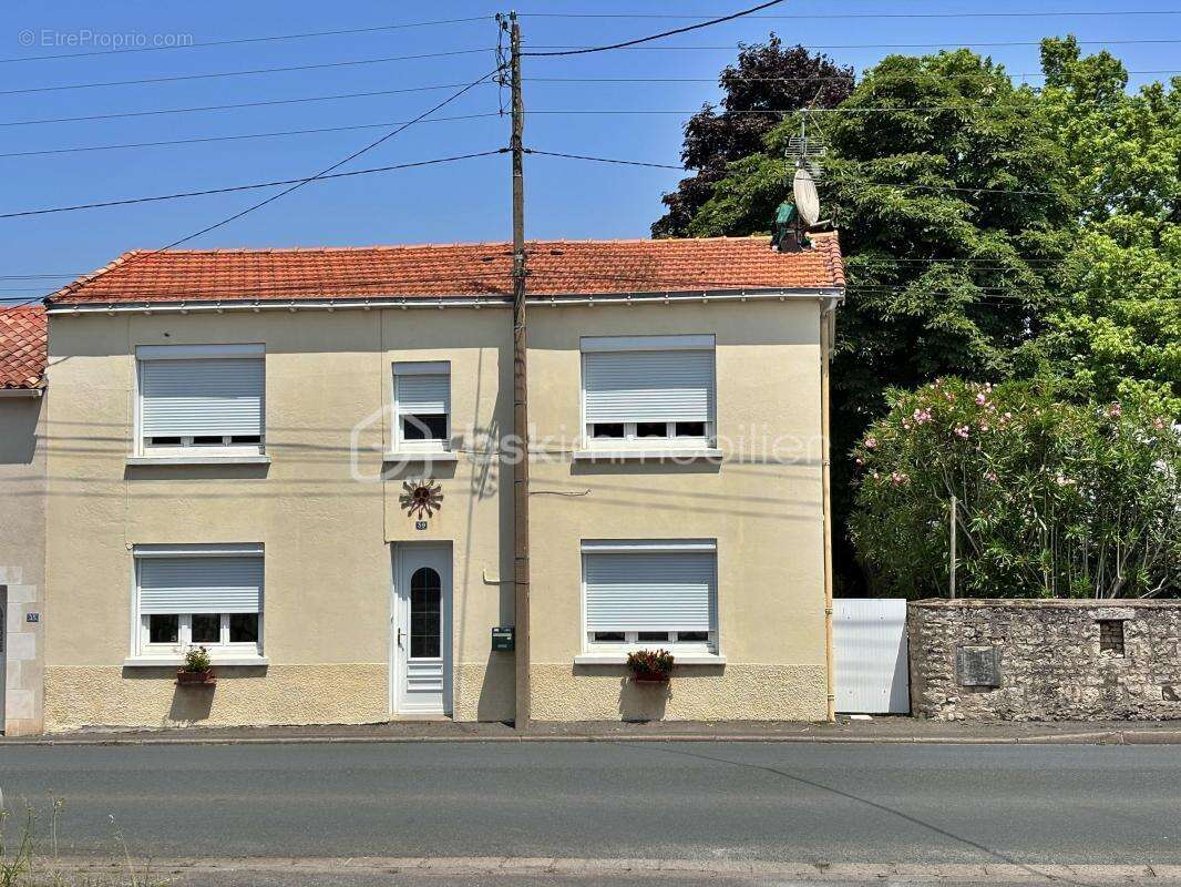 Maison à FONTENAY-LE-COMTE