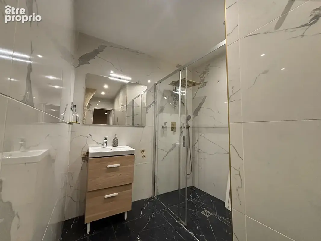 Local commercial 142m² à paris 3e arrondissement - photo 10