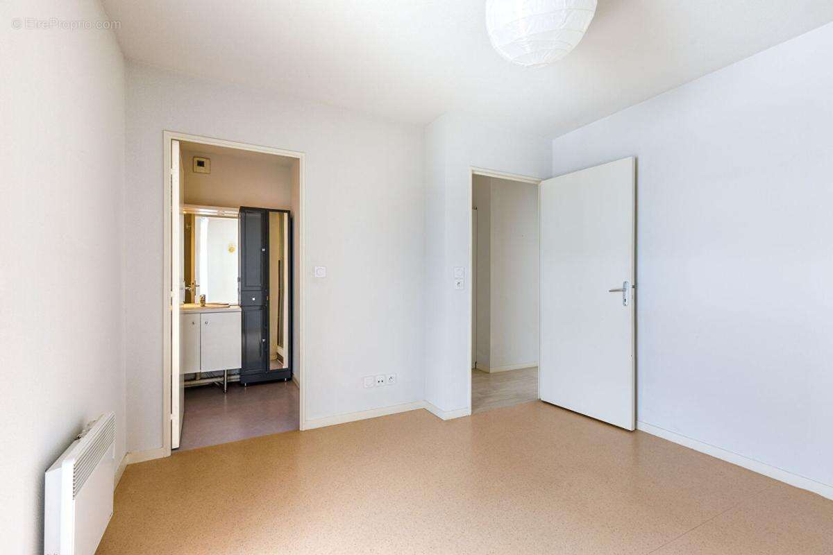 Appartement 81 m² à Saint-Nazaire  - photo 14