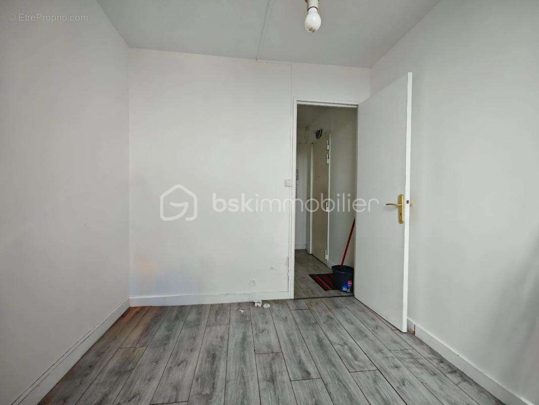 Meudon-la-Forêt – Grand appartement familial de 92 m² – 4 chambres – Dernier étage – À deux pas du Tram T6 - photo 6
