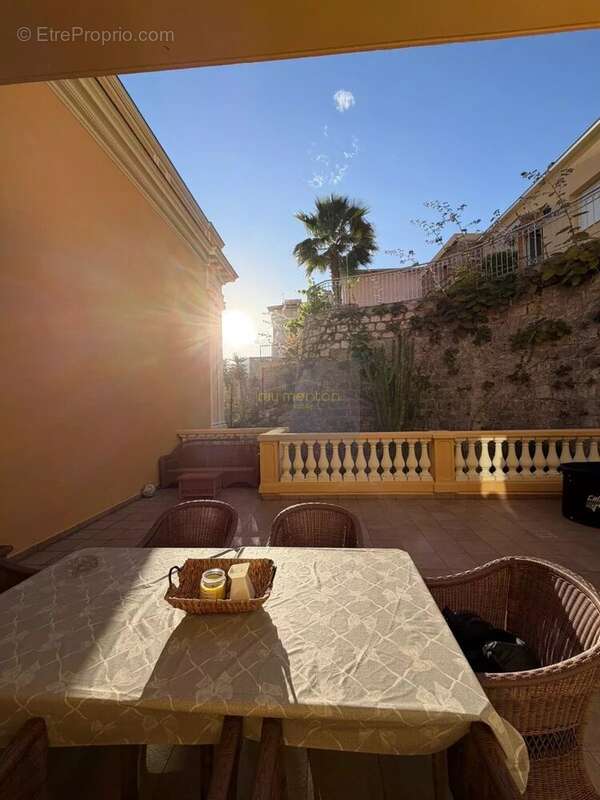 Appartement à MENTON