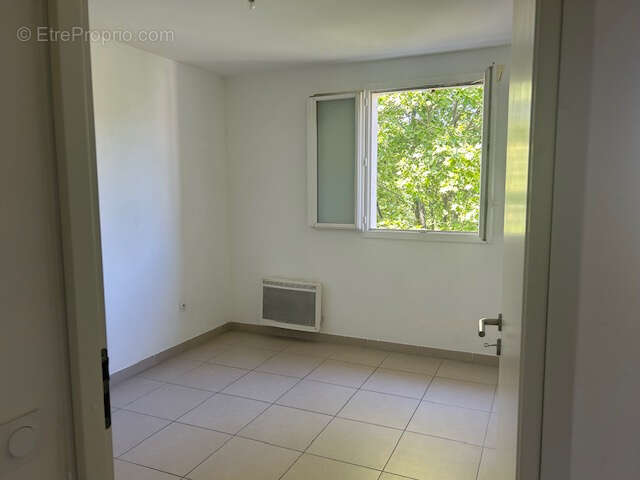 Appartement à BORMES-LES-MIMOSAS