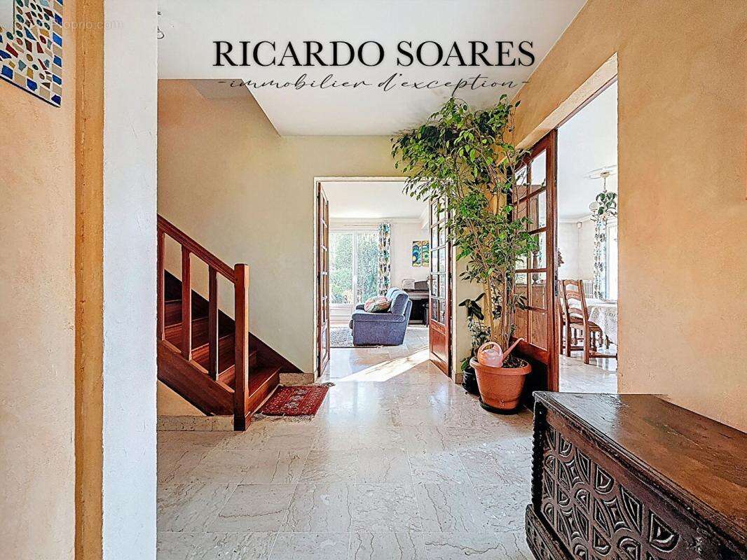 Maison à PONT-SAINTE-MAXENCE