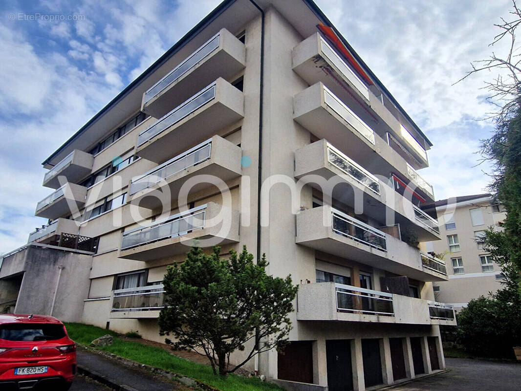 Appartement à SAINT-JULIEN-EN-GENEVOIS