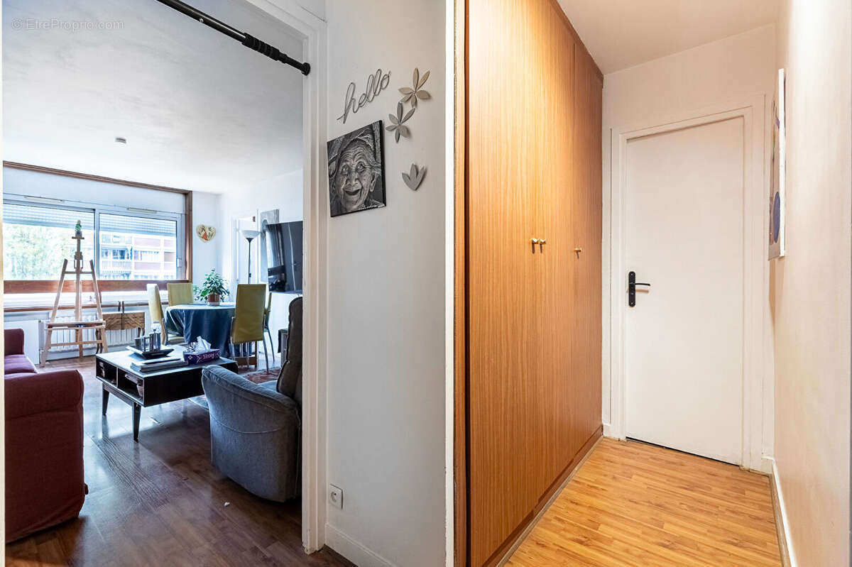 Appartement à PARIS-15E