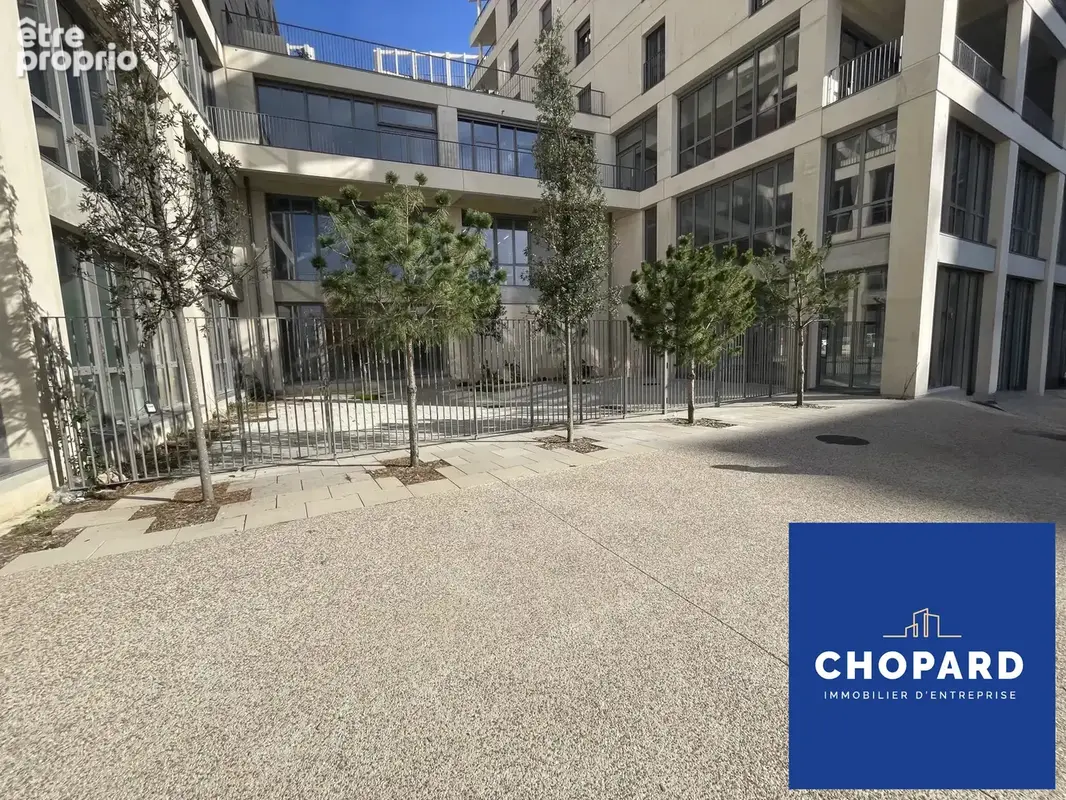 Commerce 253 m² à Bordeaux  - photo 5
