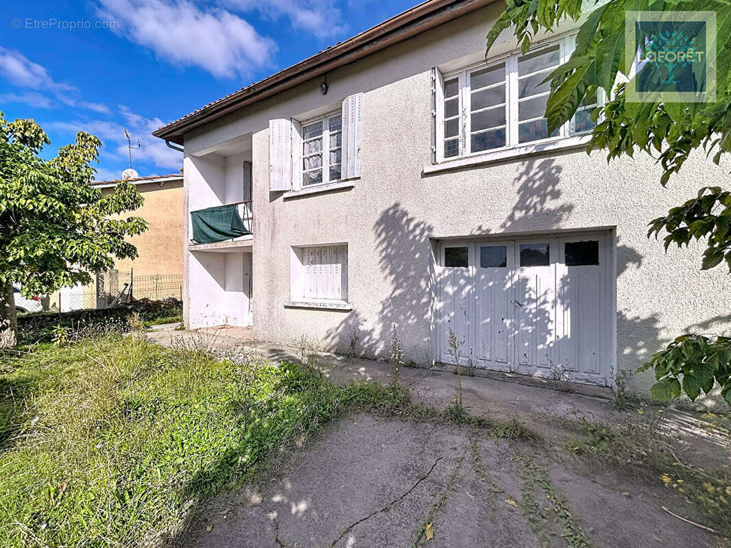 Maison proche toutes commodités, 3 chambres, garage et jardin clos - photo 7
