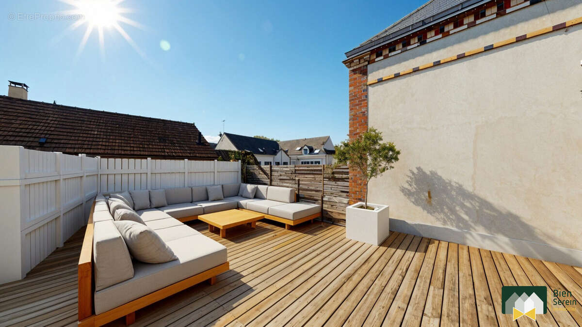 Terrasse - Maison à JOUY
