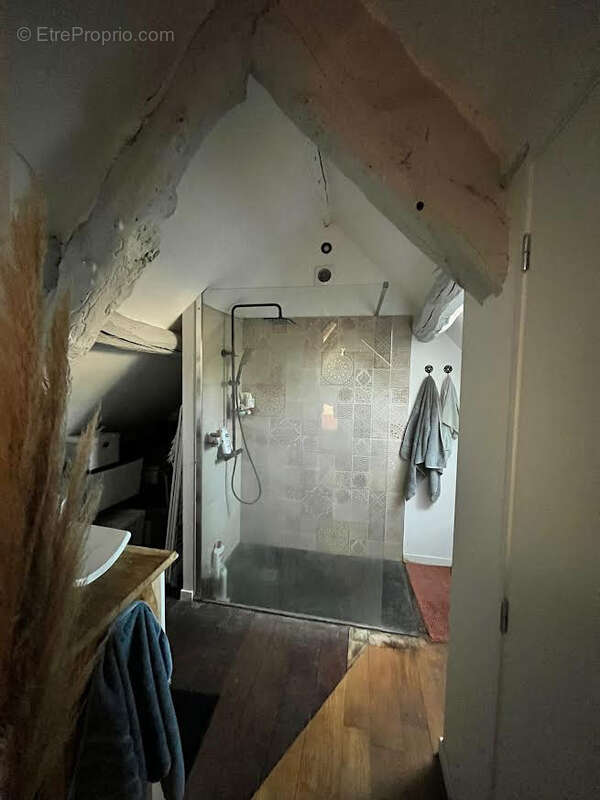 Maison à VAILHOURLES