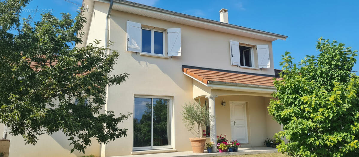 Maison à RUY
