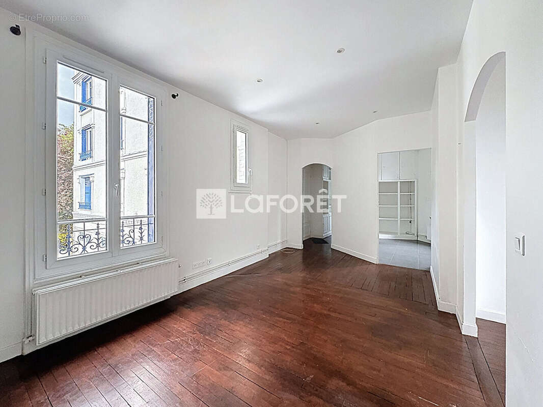 Appartement à SURESNES