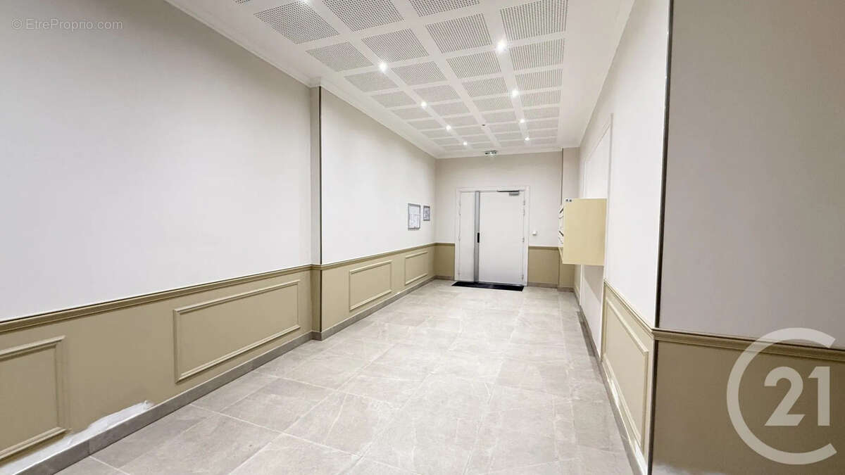 Appartement 81 m² à Le Rouret  - photo 10