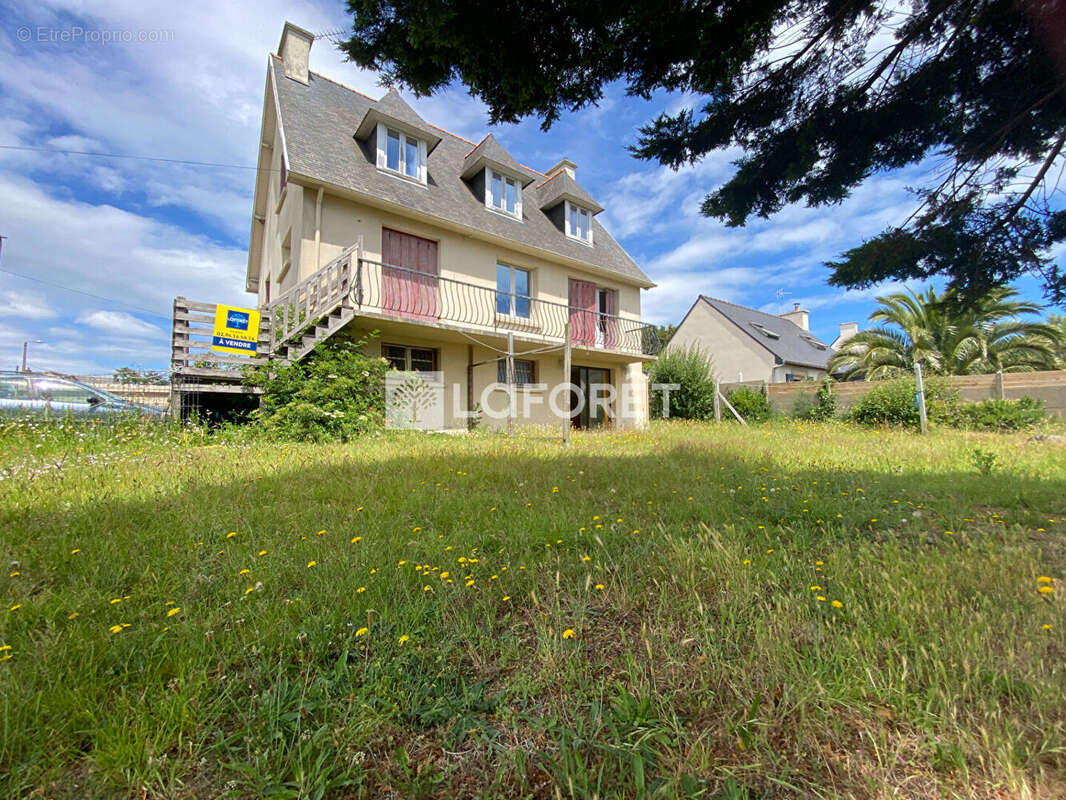 Maison à PLOUBAZLANEC