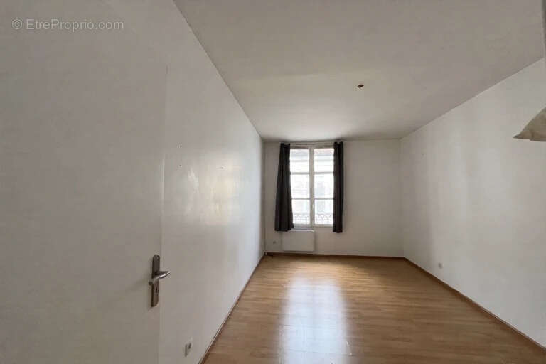 Appartement à FONTAINEBLEAU