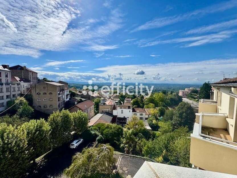 Appartement à THIERS
