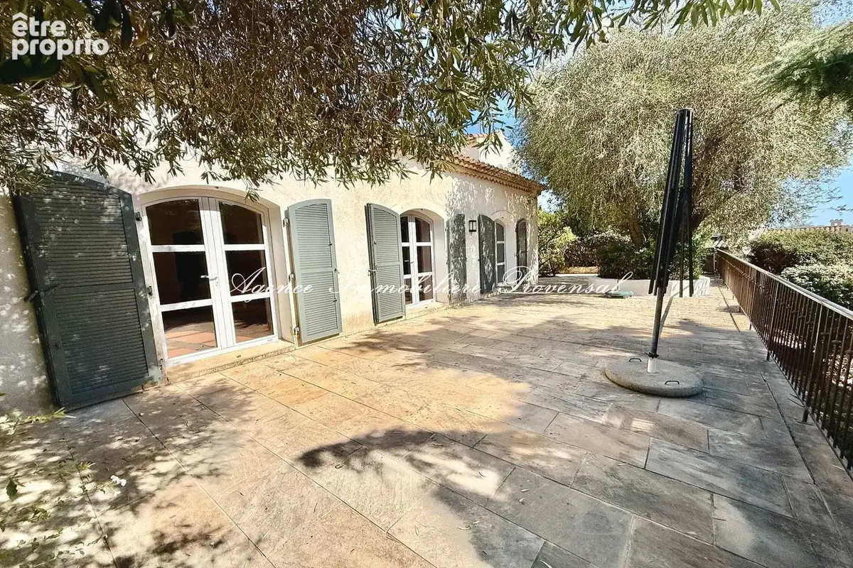 Maison 9 pièces 250 m² à vendre à Grimaud (83310) - photo 5