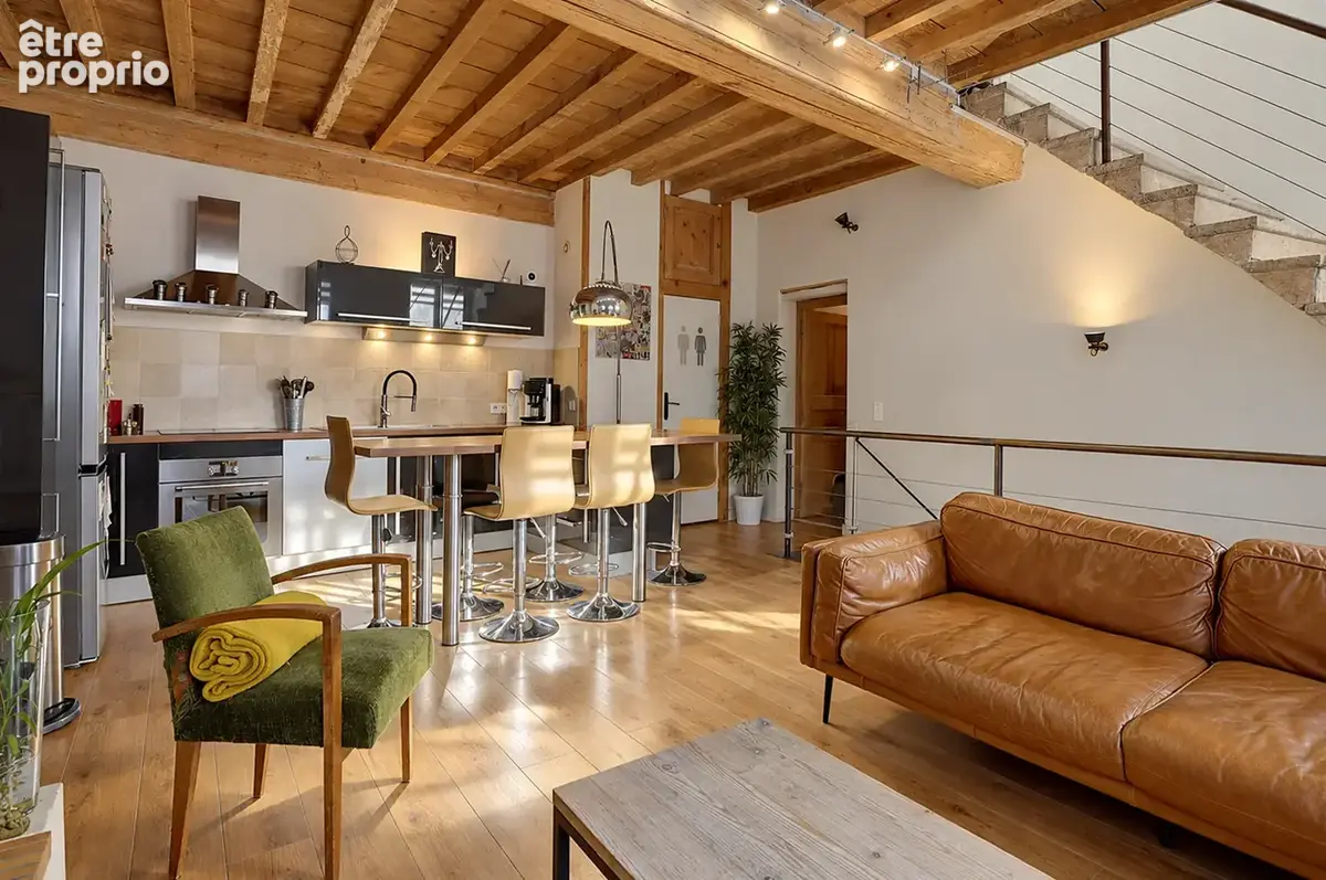 Maison de village de caractère   135 m2   cœur de neuville-sur-saône - photo 2
