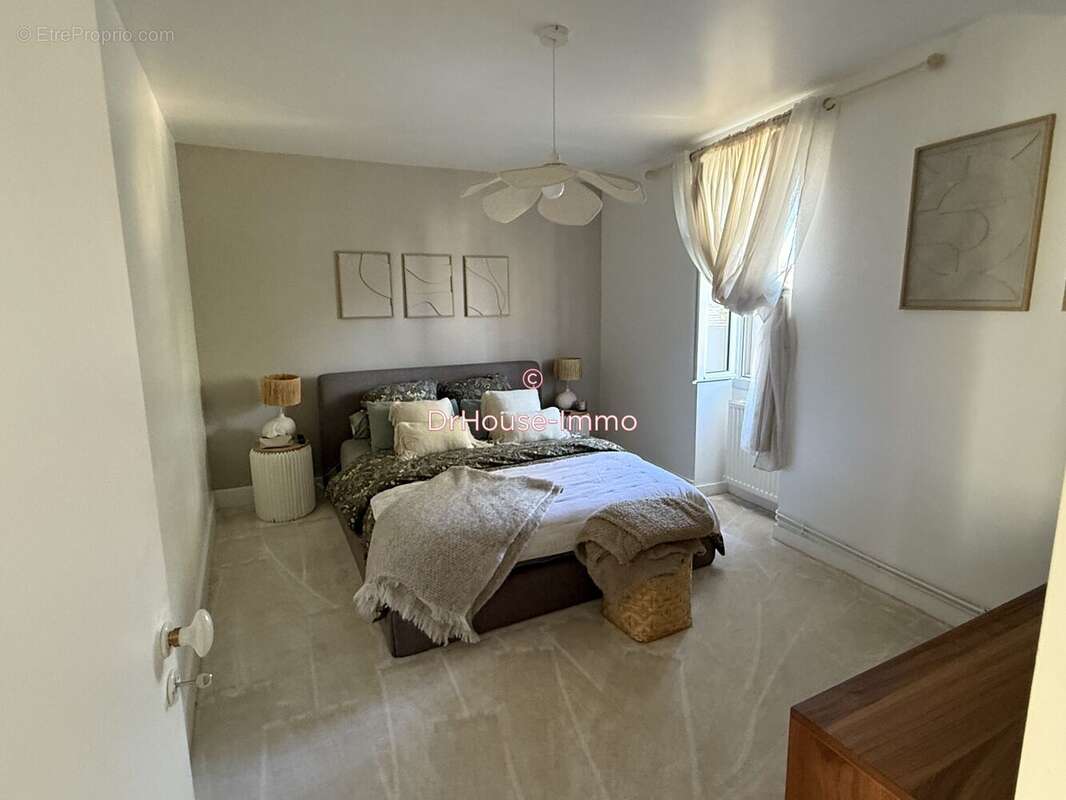 Maison à CHATELLERAULT