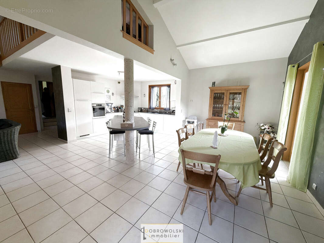 Maison à PELUSSIN