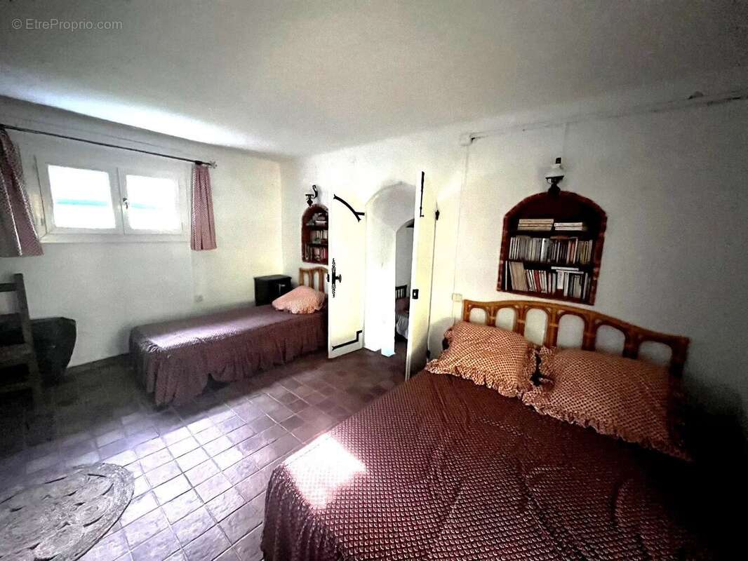 Maison à CALVISSON