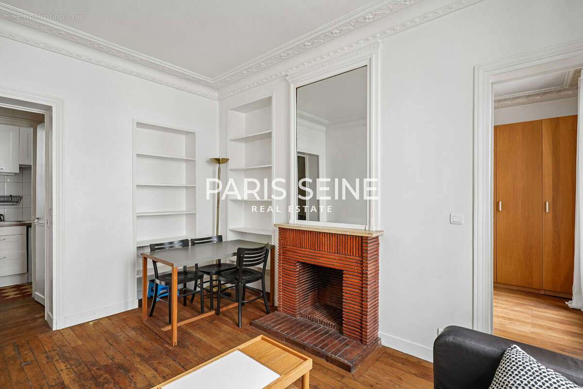 Appartement à PARIS-6E