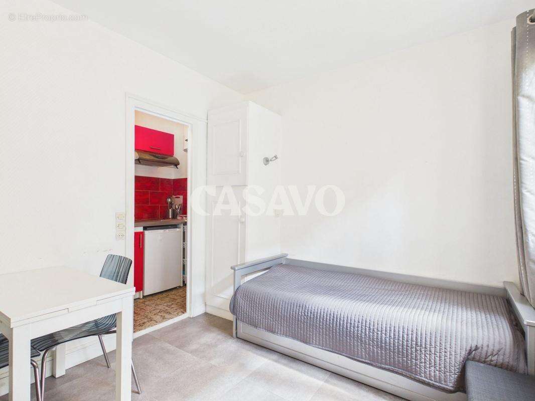 Appartement à PARIS-14E
