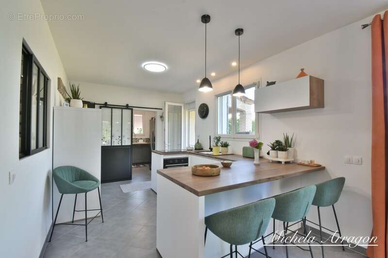 Maison familiale avec parc arboré de plus de 2 000 m² – Grange-sur-Lot - photo 18