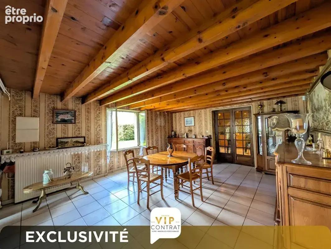 Maison Gensac La Pallue 5 pièce(s) 171 m2 exclusivité VIP sous Compromis - photo 7