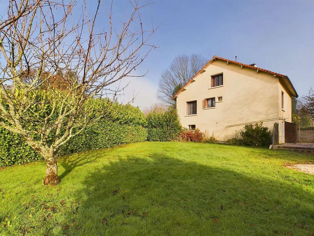 Maison à SAINT-MATHIEU