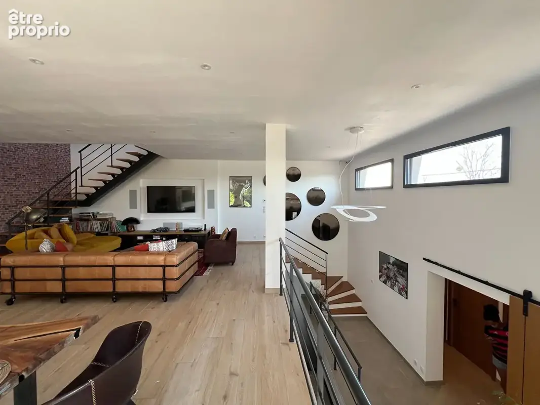 Maison contemporaine de 162 m² à vendre à Crégy-lès-Meaux - Grand standing - photo 3