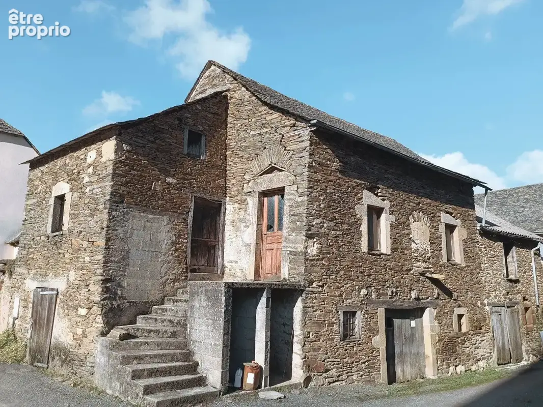 Maison à rénover + dépendances - à Sainte Juliette sur Viaur - photo 12