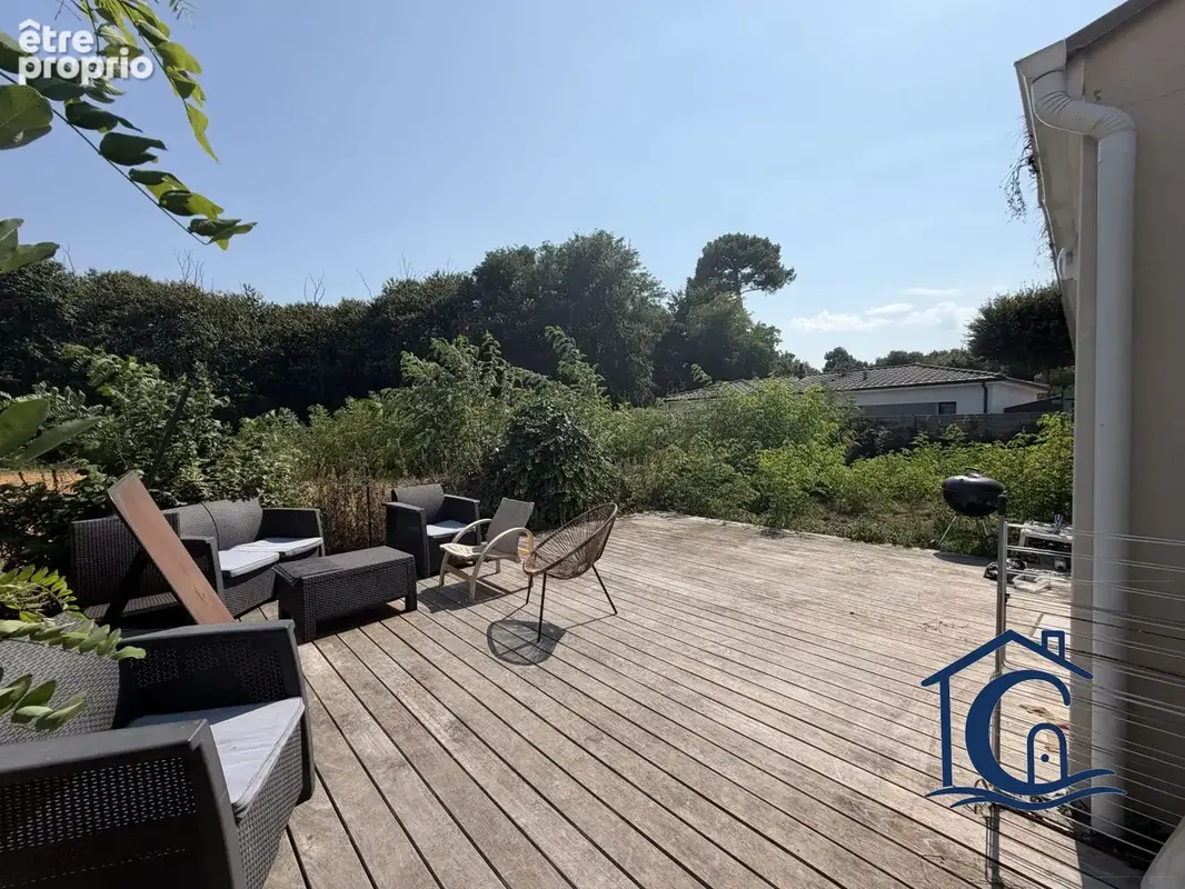 Maison 96 m² à Etaules  - photo 9