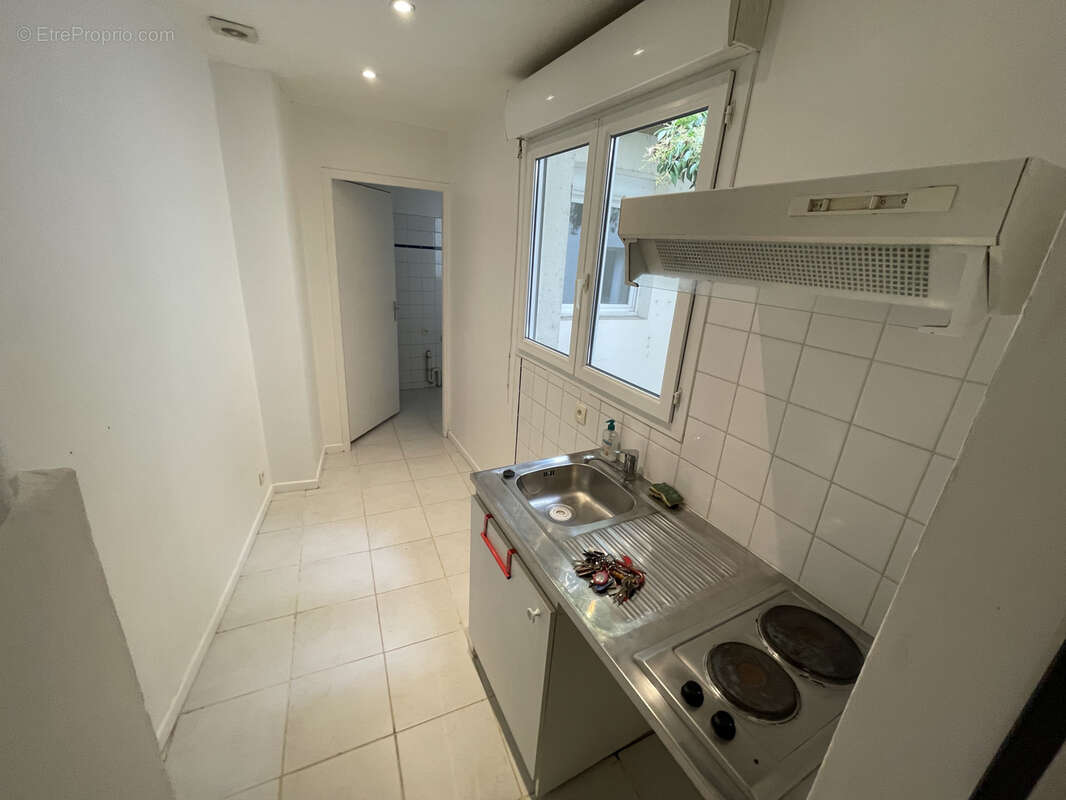 Appartement T3 duplex (côté cour) - Bordeaux PEY BERLAND (rue Castelmoron) - photo 6