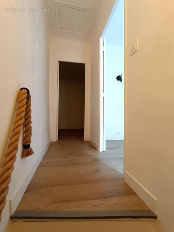 Photo 6 - Maison à LE LUC