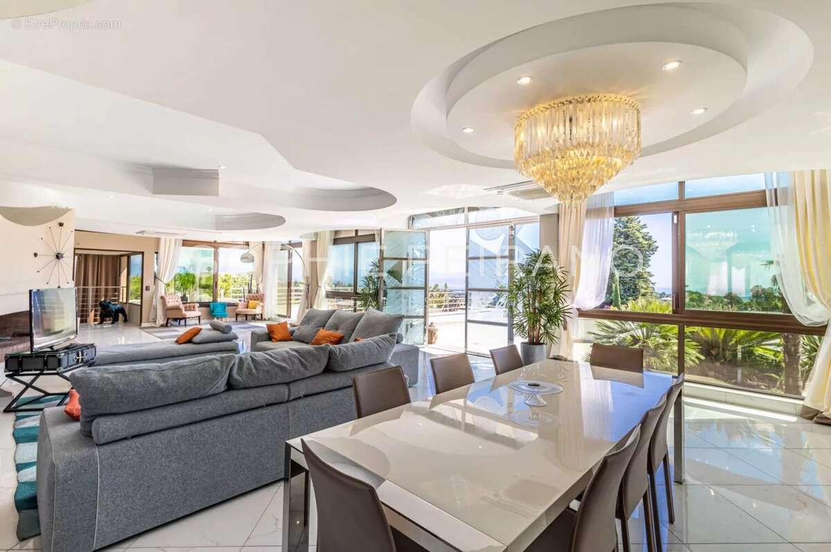 Maison à CANNES