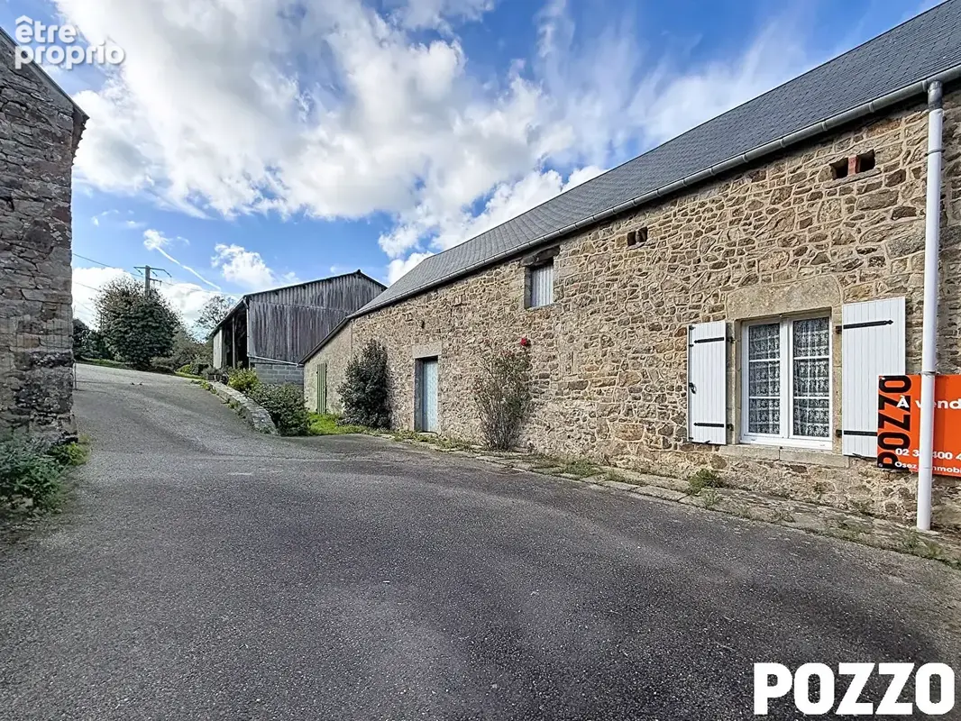 Maison Bricquebec En Cotentin 4 pièce(s) 72 m2 - Le Vrétot -  A rénover - dépendances - 1 hectare - photo 11