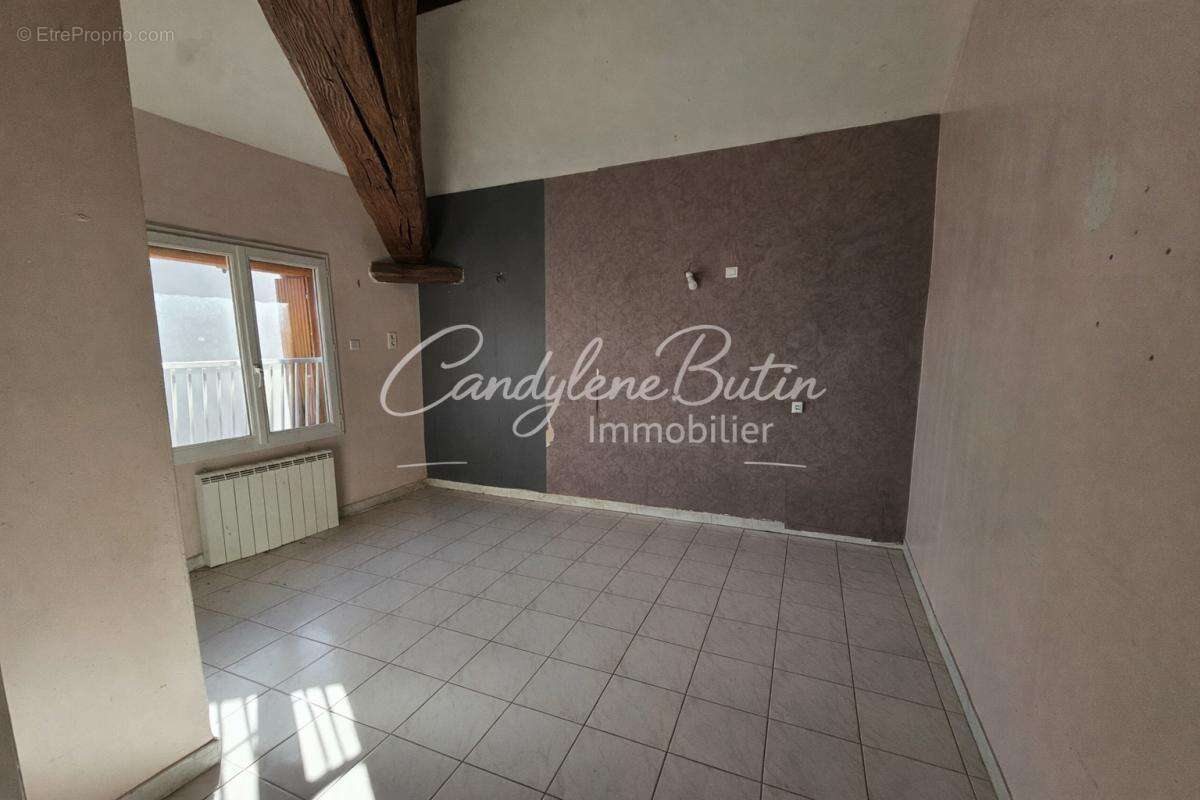Appartement à THEZAN-LES-BEZIERS