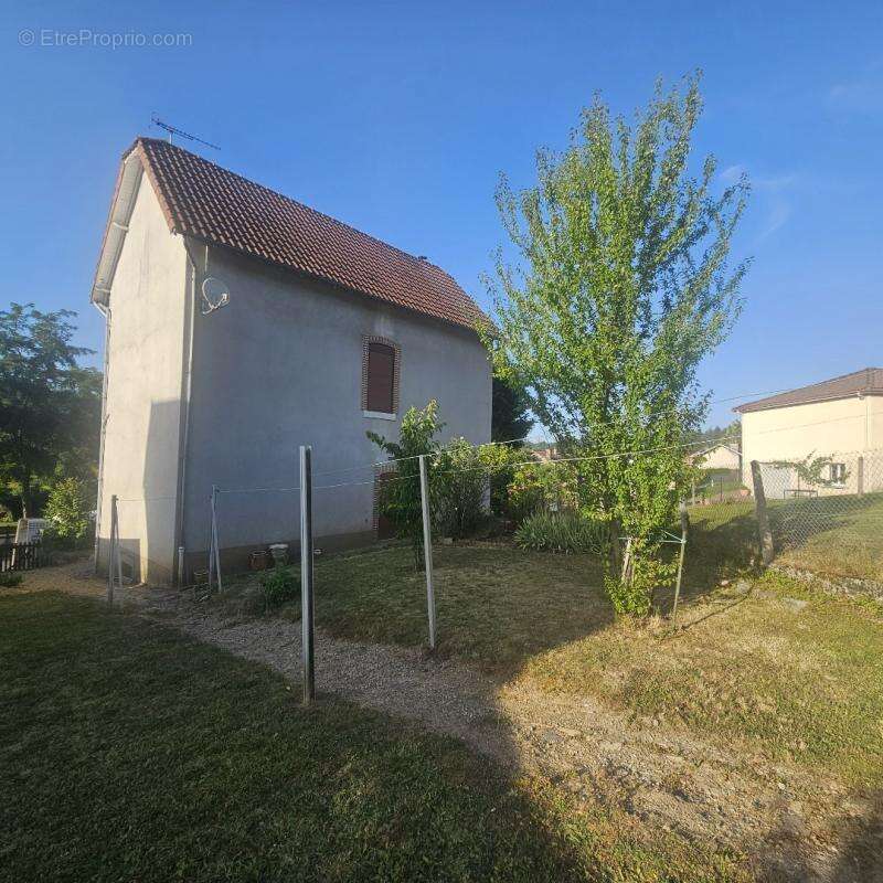 Maison à BOSMIE-L'AIGUILLE