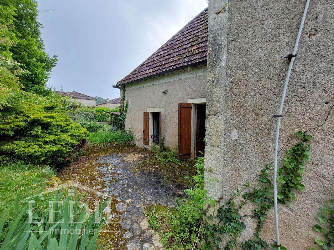Maison à DURAVEL