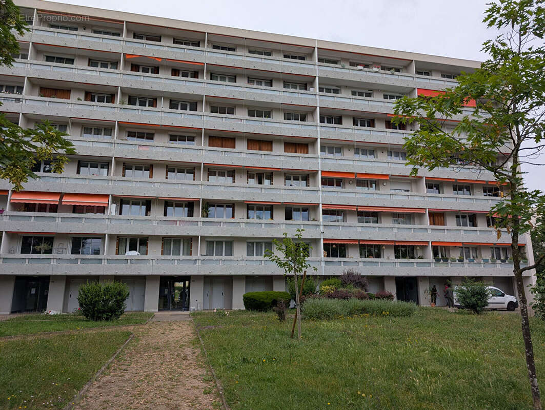 Appartement à LYON-5E