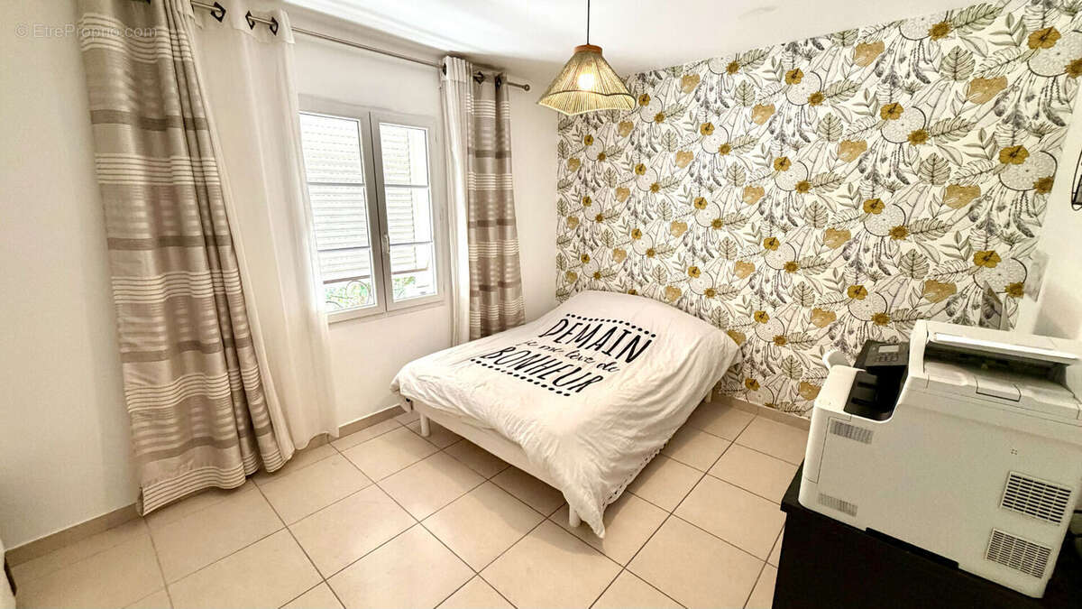 Maison à VEDENE