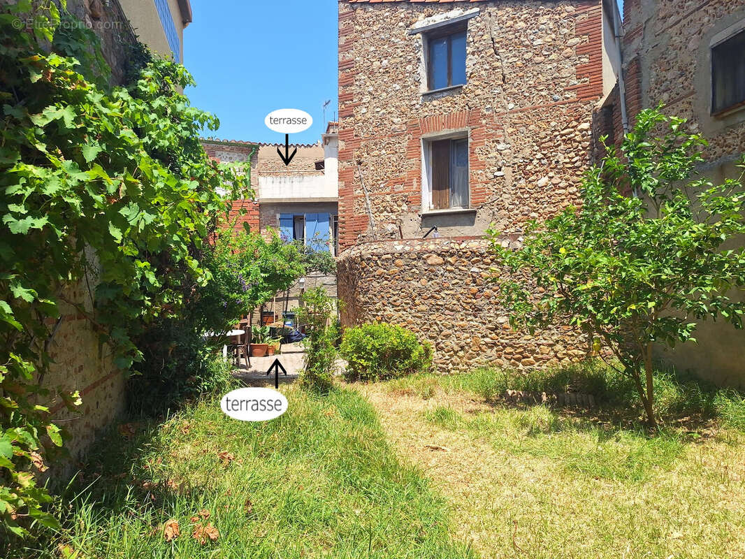 COUP DE CŒUR   Charmante maison de village avec jardin, garage et terrasse au cœur de Cabestany - photo 2