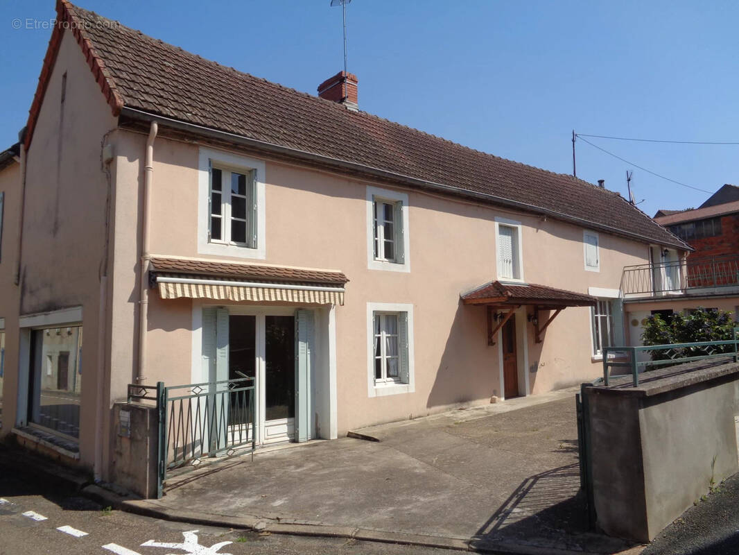 Maison à SAINT-AGNAN