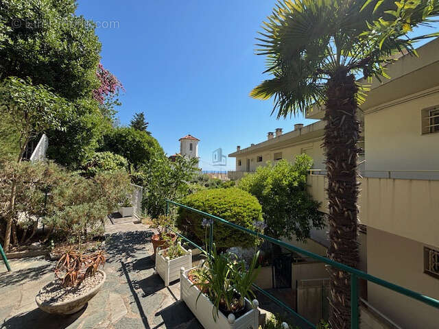 Appartement à MENTON