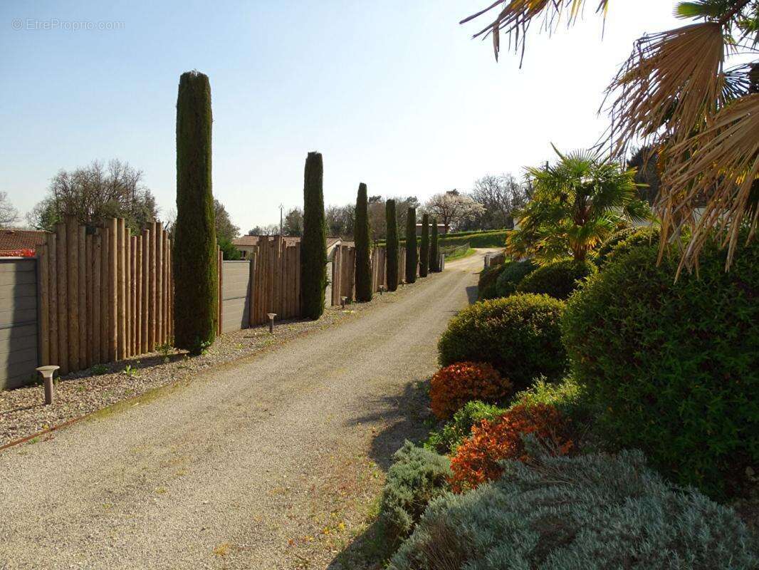 Villa Sainte Nathalene 5 pièce(s) 147.03 m2 - photo 11