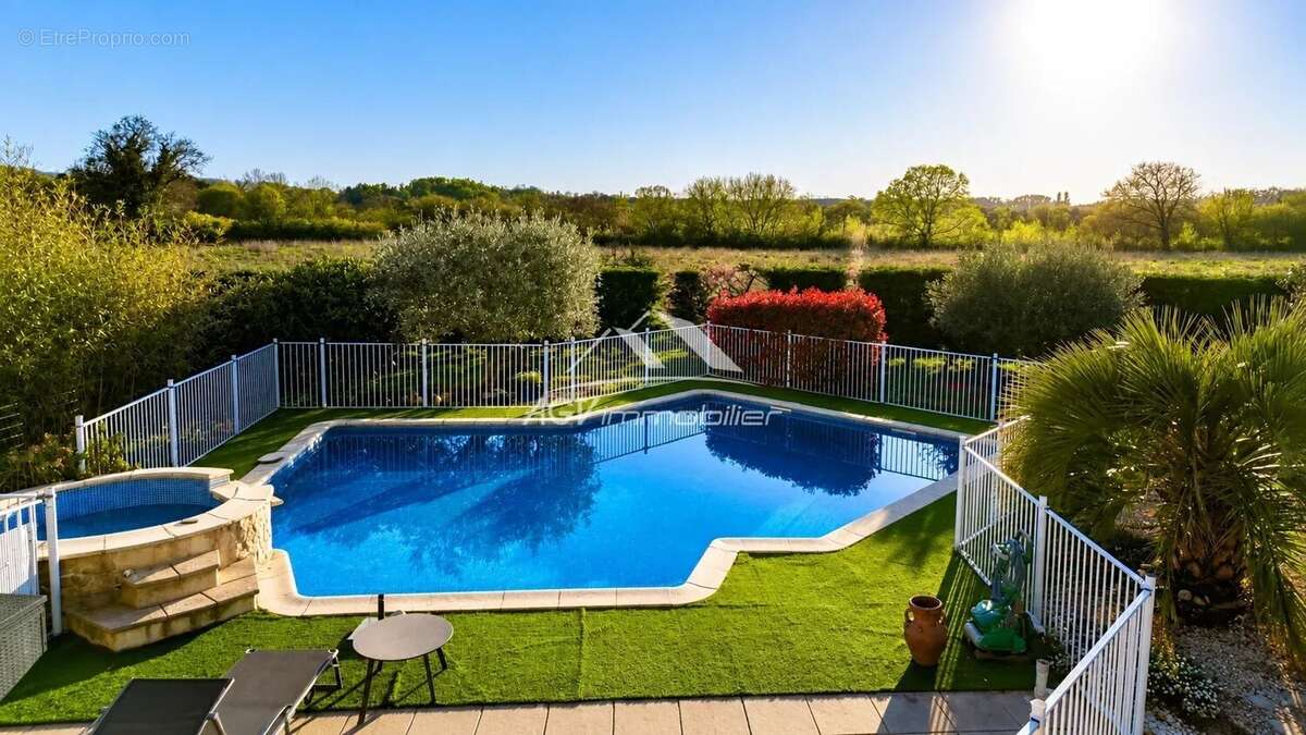 15 min Alès - Villa 176 m² - 5 chambres avec piscine, abris et garage - au calme - photo 2